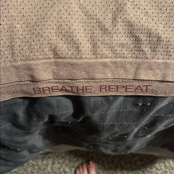 Men’s Lululemon Polo - Picture 4 of 6